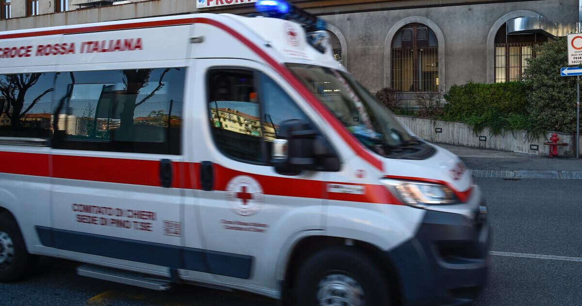 Treviso, bloccato nel traffico mentre va in ospedale per un infarto: muore a 33 anni