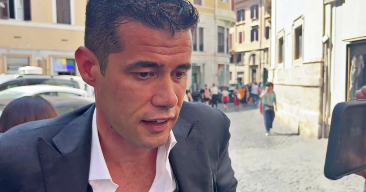 Crippa: “Espellere Bossi dalla Lega? Il problema non è lui ma chi gli sta intorno, Salvini lo ha sempre difeso”