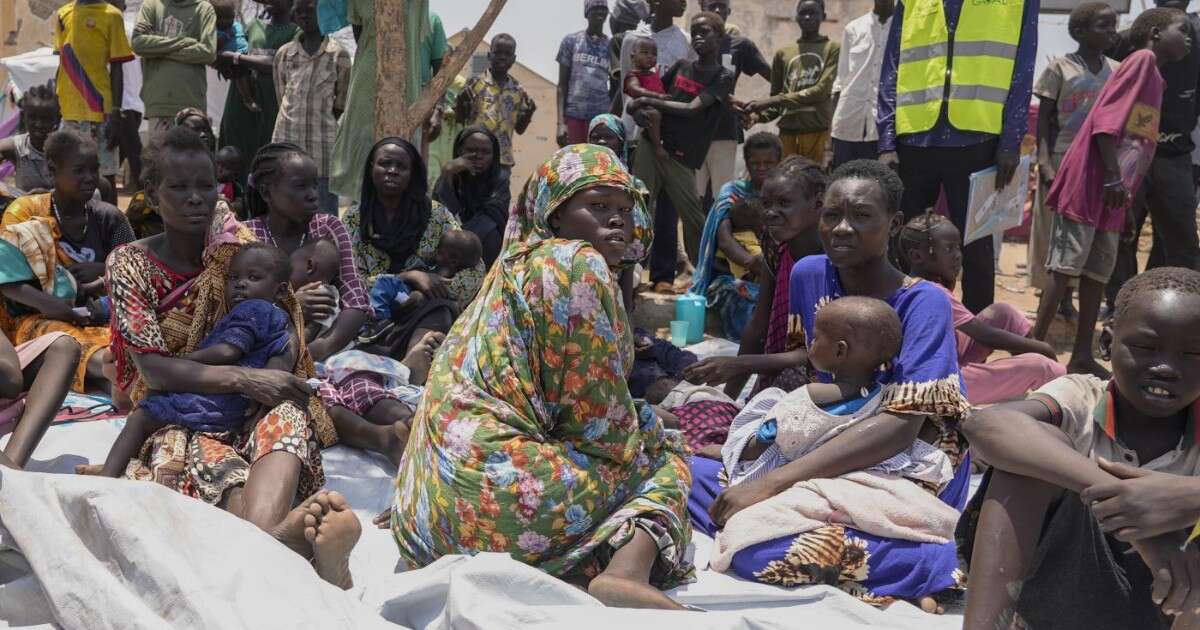 Sudan, strage su un mercato: oltre 50 morti, più di 150 feriti. Msf: “Vite straziate, obitorio pieno di cadaveri”