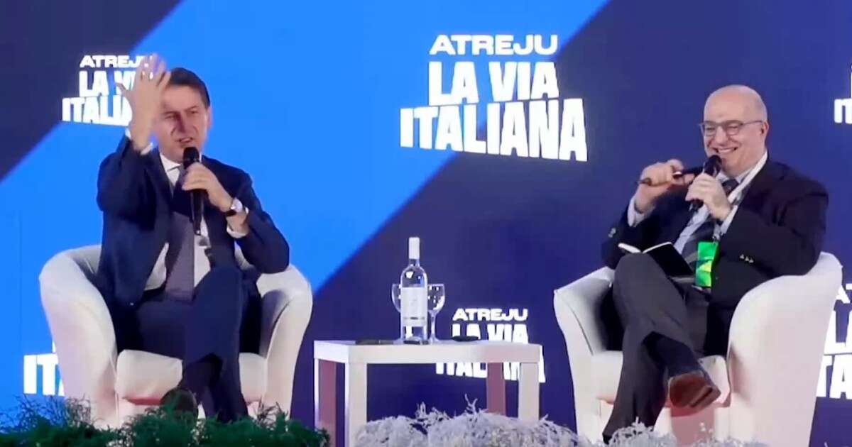 Il siparietto di Giuseppe Conte ad Atreju: “Sentitevi liberi di fischiarmi, sarebbe strano se non lo faceste”