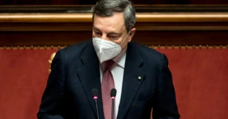 Recovery, Draghi presenta il piano alla Camera: “Non solo numeri, parliamo del destino del Paese. Miopi visioni di parte peseranno sulle nostre vite”