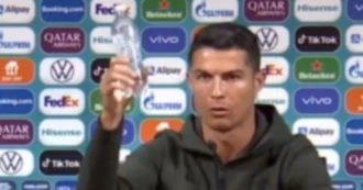 Cristiano Ronaldo nasconde le bottiglie di Coca-Cola e il titolo crolla in Borsa: il valore dell’azienda cala di oltre 4 miliardi di dollari