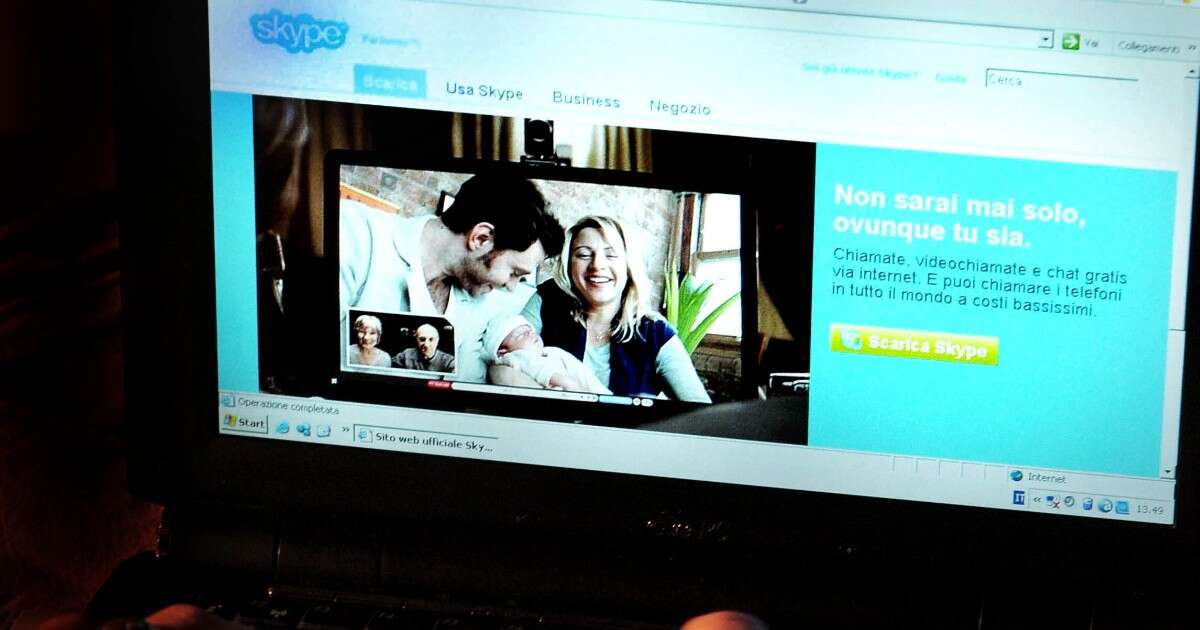 Microsoft manda in pensione Skype: “Addio dal 5 maggio, ci concentriamo su Teams”