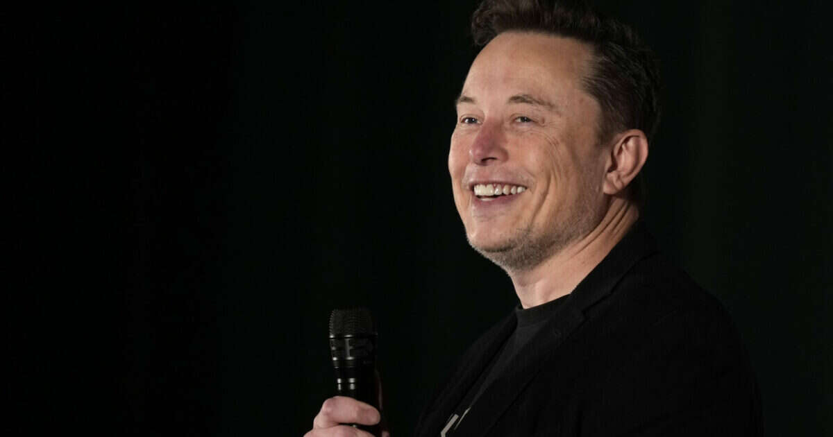 La Sec Usa accusa Musk di frode per l’acquisizione di Twitter: “Ha comunicato in ritardo la scalata, risparmiando 150 milioni”