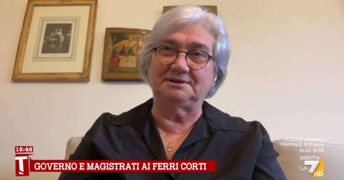 Bindi a La7: “Governo Meloni? Non è questione di incompetenza ma di malafede, cattiveria e propaganda. Sulla sanità racconta balle”