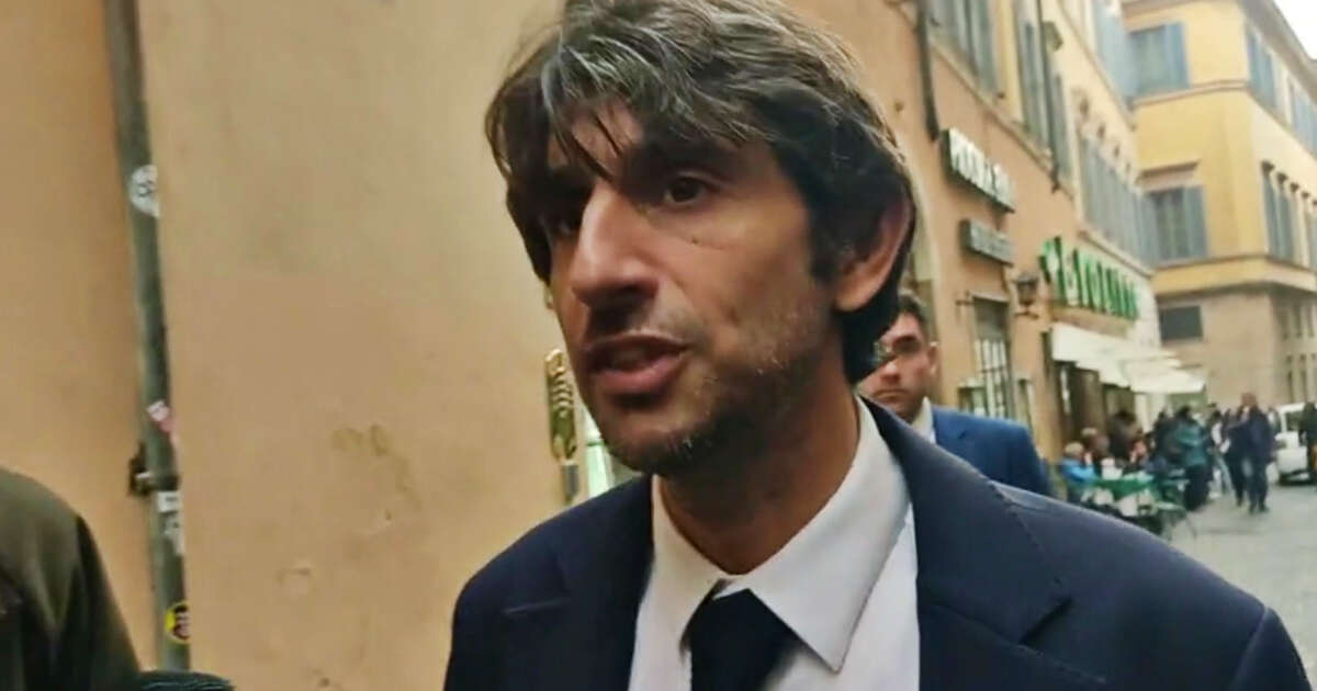 Manganellate a Pisa, per Donzelli “le bodycam sulle divise degli agenti mostrano i manifestanti aggressivi. Io difendo chi difende lo Stato”