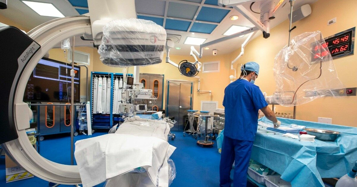 Sanità, in Liguria il numero per prenotare gli esami diventa a pagamento. Orlando: “Grave, penalizza gli anziani”. I totiani: “Costo inutile”