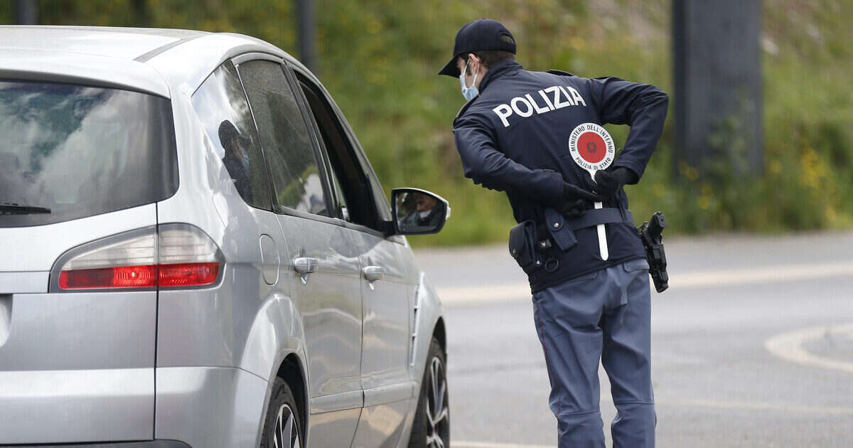 Brescia, da 30 anni al volante senza la patente. Multa salata, ma si vanta con la pattuglia: “Guido molto bene, non solo l’auto”