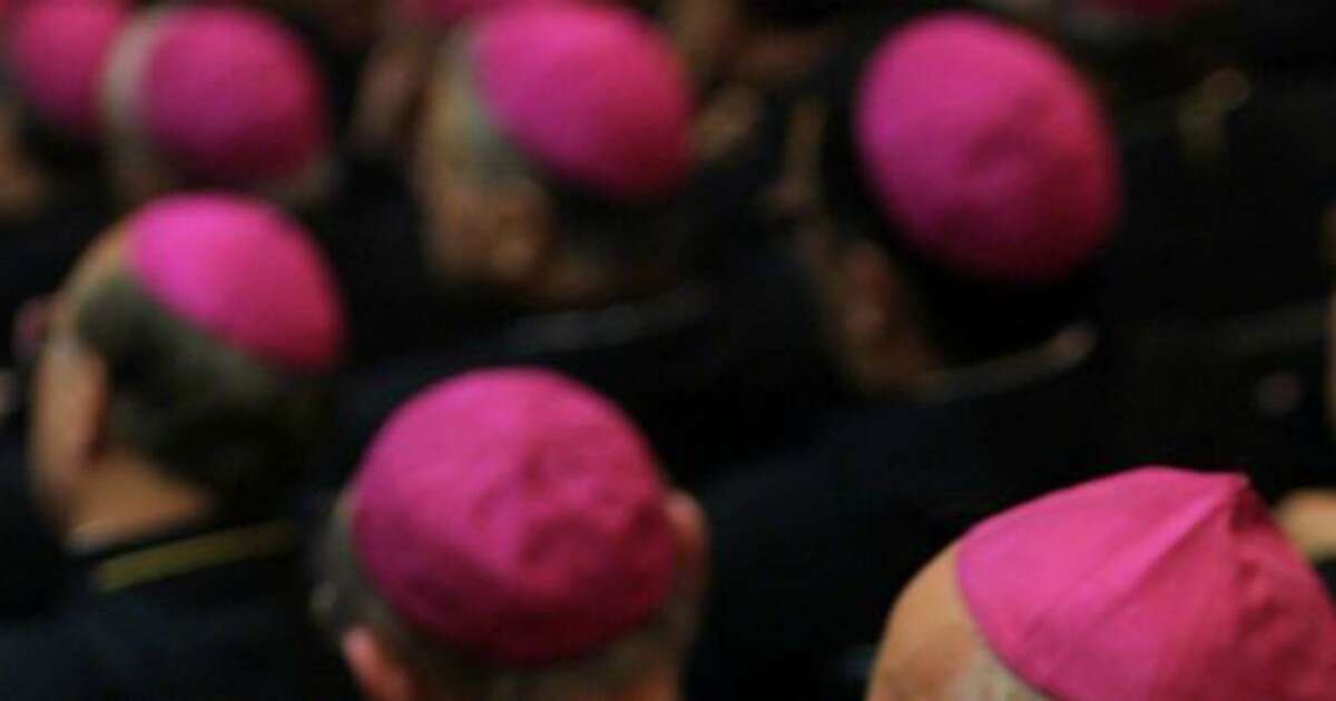 “Violenze dei preti come abuso di potere, fenomeno sistemico e favorito dalla Chiesa”: il report su Bolzano e il filo rosso con gli altri scandali in Ue e nel mondo