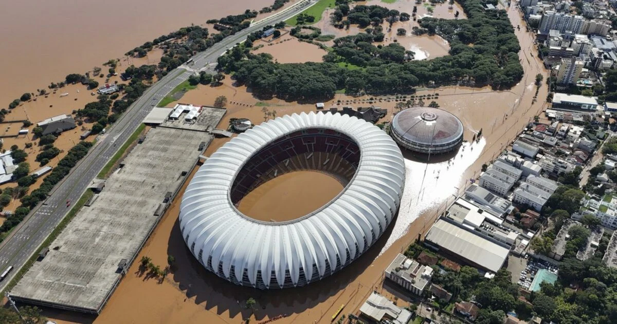 Crisi climatica, nel Rio Grande do Sul aumenta il bilancio dei morti: oltre 100. Più di 230mila persone rimaste senza casa per l’alluvione