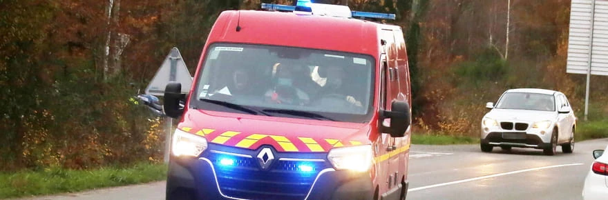 Accident de bus scolaire à Cahors : des enfants hospitalisés, que s'est-il passé ?