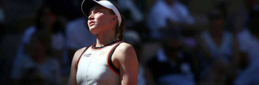 Roland-Garros: ça casse pour Rybakina, ça passe pour Swiatek et Svitolina