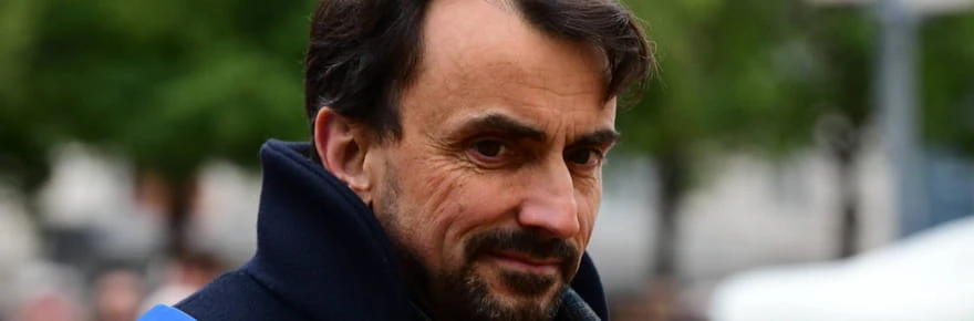 Le maire de Lyon suspecté du même délit que Le Pen ? Il s'explique en garde à vue