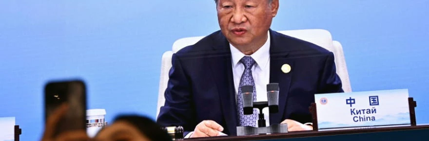 Xi réunit Poutine et les grands d'Eurasie, dénonce un esprit de 