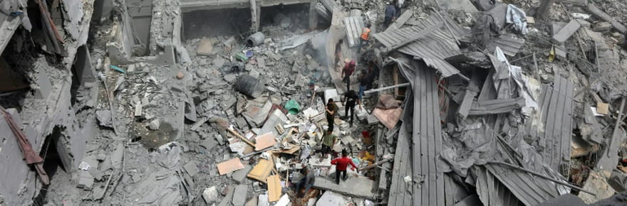 Plus de 20 morts dans une frappe israélienne à Gaza selon les secours