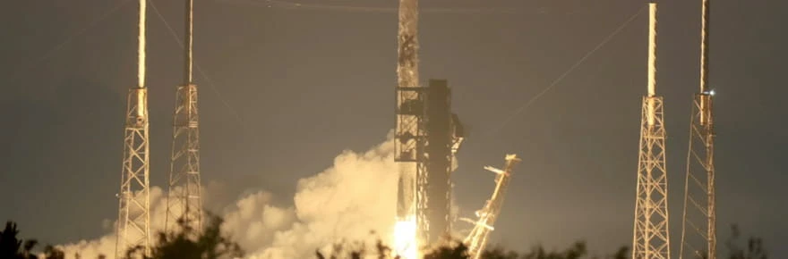 SpaceX prêt à un décollage historique à Wall Street