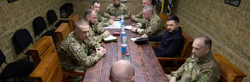 Ukraine: Zelensky limoge le commandant en chef de son armée