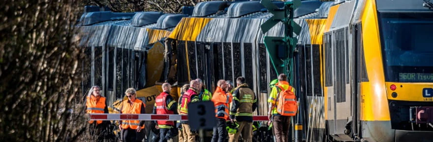 Une collision entre deux trains fait plusieurs blessés au Danemark
