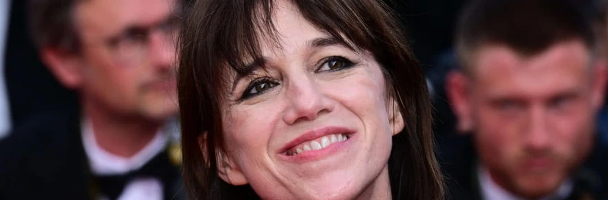 Festival de Cannes : Charlotte Gainsbourg, Carla Bruni... Pluie de stars pour un impressionnant défilé