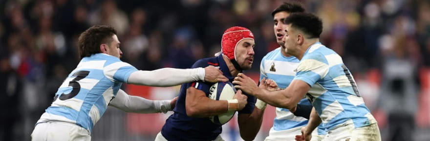 XV de France: les Bleus matent les Pumas pour finir l'année sur une bonne note