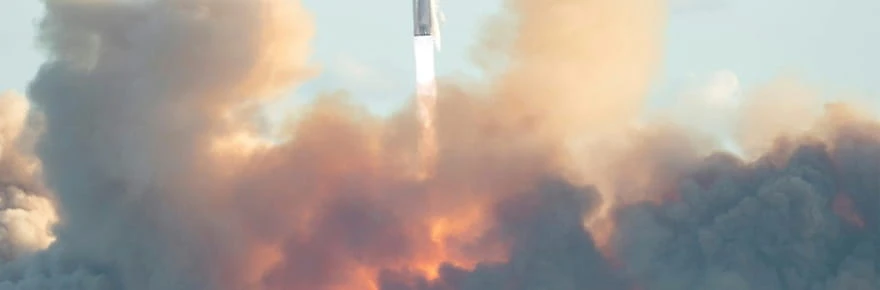 SpaceX lance la dernière version de sa fusée Starship avant son entrée en Bourse