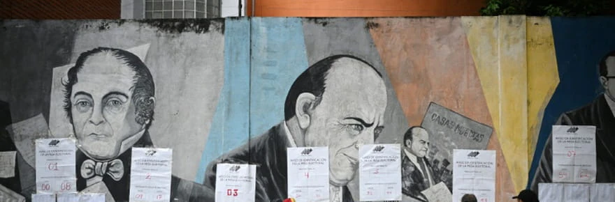 Venezuela: des élections qui devraient conforter le pouvoir en absence de l'opposition