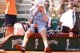 Les adieux de Monfils et Wawrinka, Sinner au bout de lui même, la sensation Fonseca... Les images de Roland-Garros 2026
