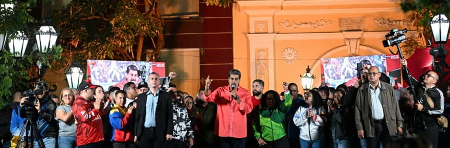 Venezuela: Maduro profite du boycott de l'opposition pour s'offrir une majorité écrasante au Parlement et dans les régions