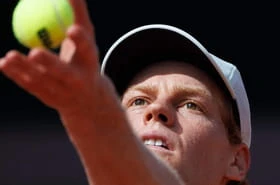 DIRECT. Roland-Garros 2026 : Sinner face à Tabur, Boisson hors sujet, Kouamé légendaire... scores et résultats