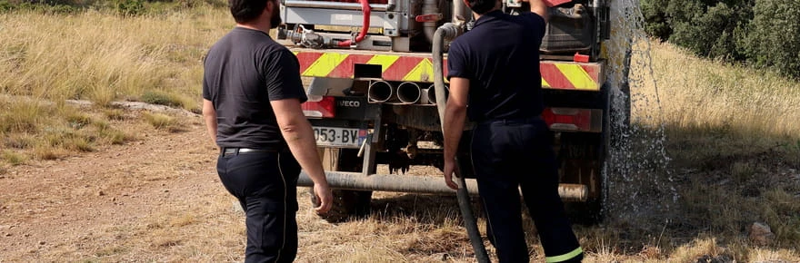Incendie en Ardèche : dix hectares brûlés et des dizaines d'autres menacés