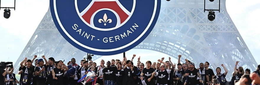 Le triomphe du PSG en images : les plus belles photos de la fête au Champ de Mars
