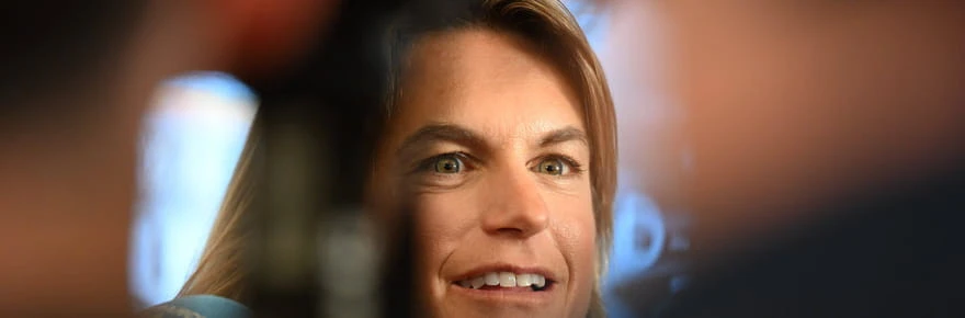 Les surprises, les critiques, l'espoir Parry, le phénomène Kouame… Amélie Mauresmo nous livre ses premières impressions sur Roland-Garros 2026