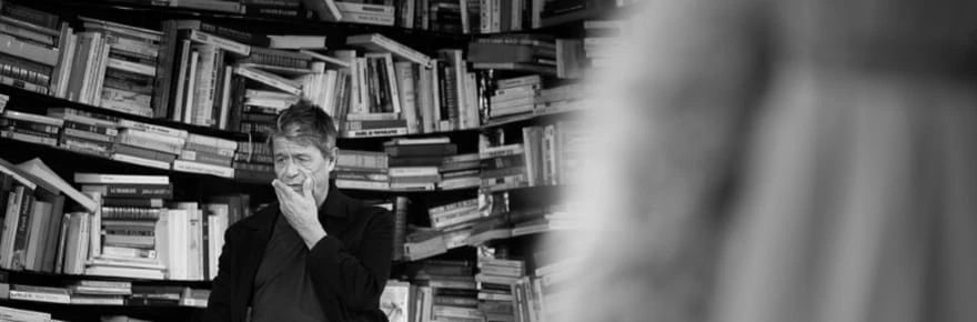 Emmanuel Carrère et Laurent Mauvignier, favoris pour le prix Goncourt