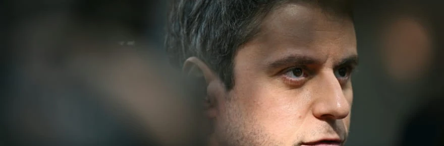 Présidentielle: pour Gabriel Attal, opération déclaration dans l'Aveyron