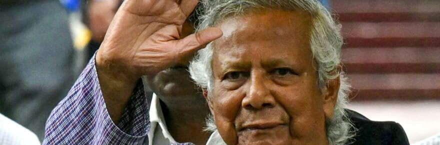 Yunus rend hommage aux héros de l'indépendance bangladaise