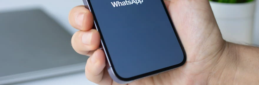 Les utilisateurs de WhatsApp l'ignorent encore, cette option permet de changer l'apparence des messages
