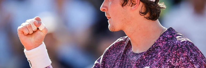Joao Fonseca : qui est la pépite du tennis brésilien, en quart de finale de Roland-Garros ?