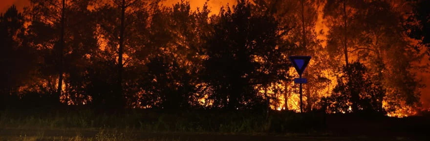 Gironde: plus de 2.000 hectares dévorés par les flammes, des milliers d'évacués