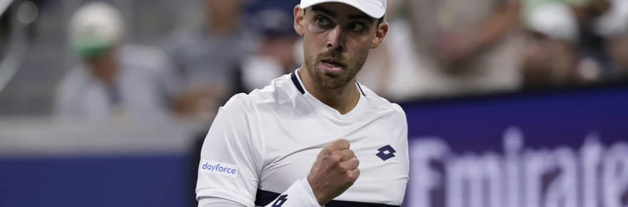 US Open 2025 : Bonzi se paye encore Medvedev dans un match fou, Djokovic grimace, les résultats de la nuit
