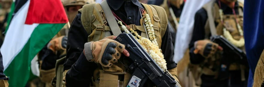 Yémen: les Houthis enterrent leurs ministres tués dans un raid israélien