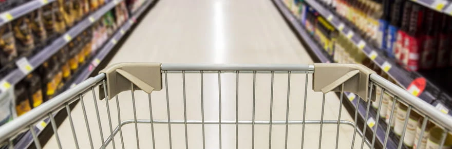 Des produits gratuits sont distribués dans les supermarchés et restaurants à une date précise, souvent oubliée