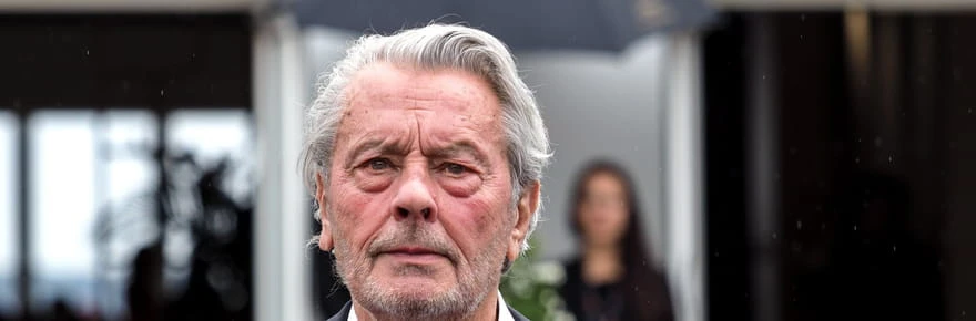 Alain Delon avait-il des petits-enfants cachés ? Une vieille affaire refait surface, la justice donne une réponse