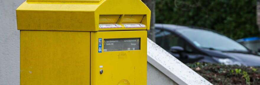 Les boîtes aux lettres jaunes de La Poste sont en train de disparaître, voici comment déposer son courrier