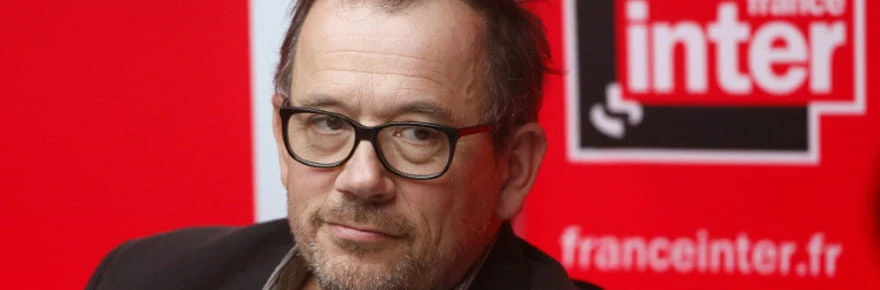 Filmés avec des élus du PS, Thomas Legrand et Patrick Cohen se défendent de tout 