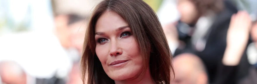 Ce SMS envoyé à Carla Bruni au coeur des soupçons des enquêteurs