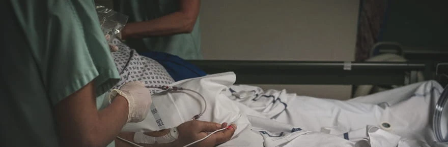Loi sur la fin de vie : l'euthanasie et le suicide assisté autorisés en France ? Ce qui est prévu