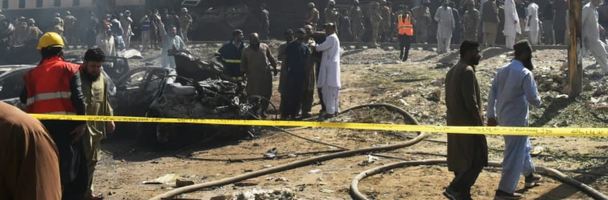 Pakistan: au moins 24 morts dans l'attaque à l'explosif d'un train
