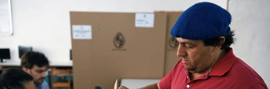 Présidentielle en Uruguay: le scrutin s'annonce serré