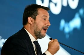 L'extrême droite européenne se rassemble à Milan