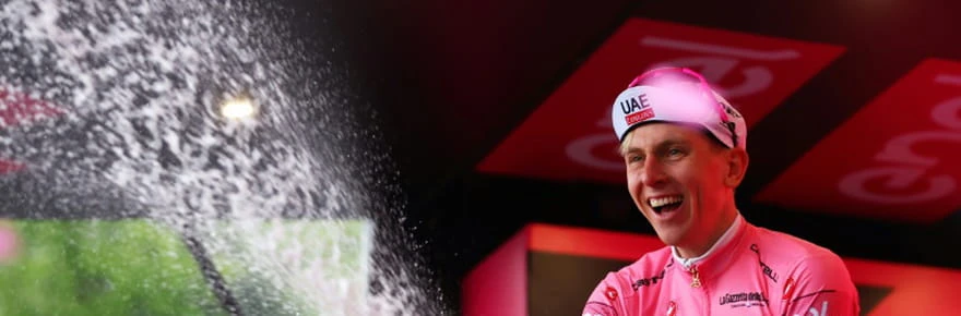 Tour d'Italie: Pogacar voit déjà la vie en rose